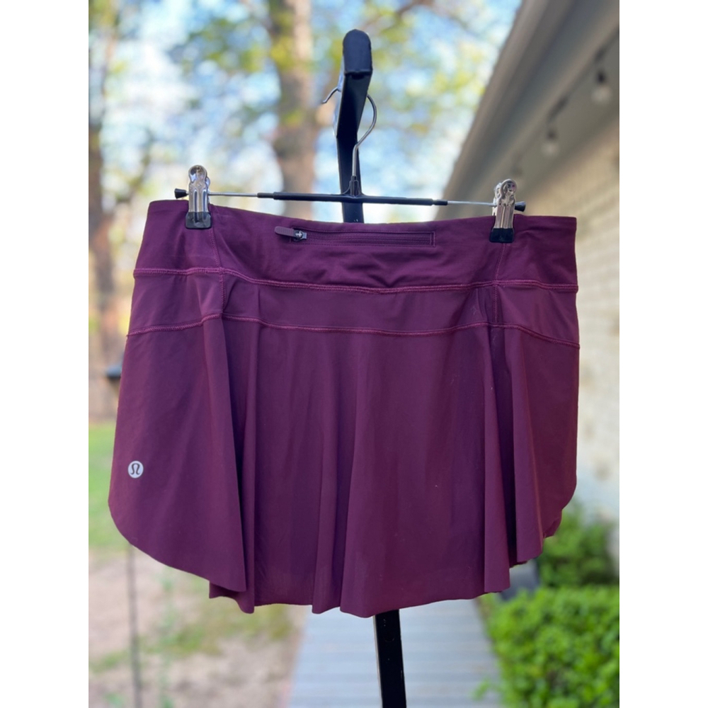 Lululemon Quick Pace Dark Adobe Skirt Size 8 W8087S
